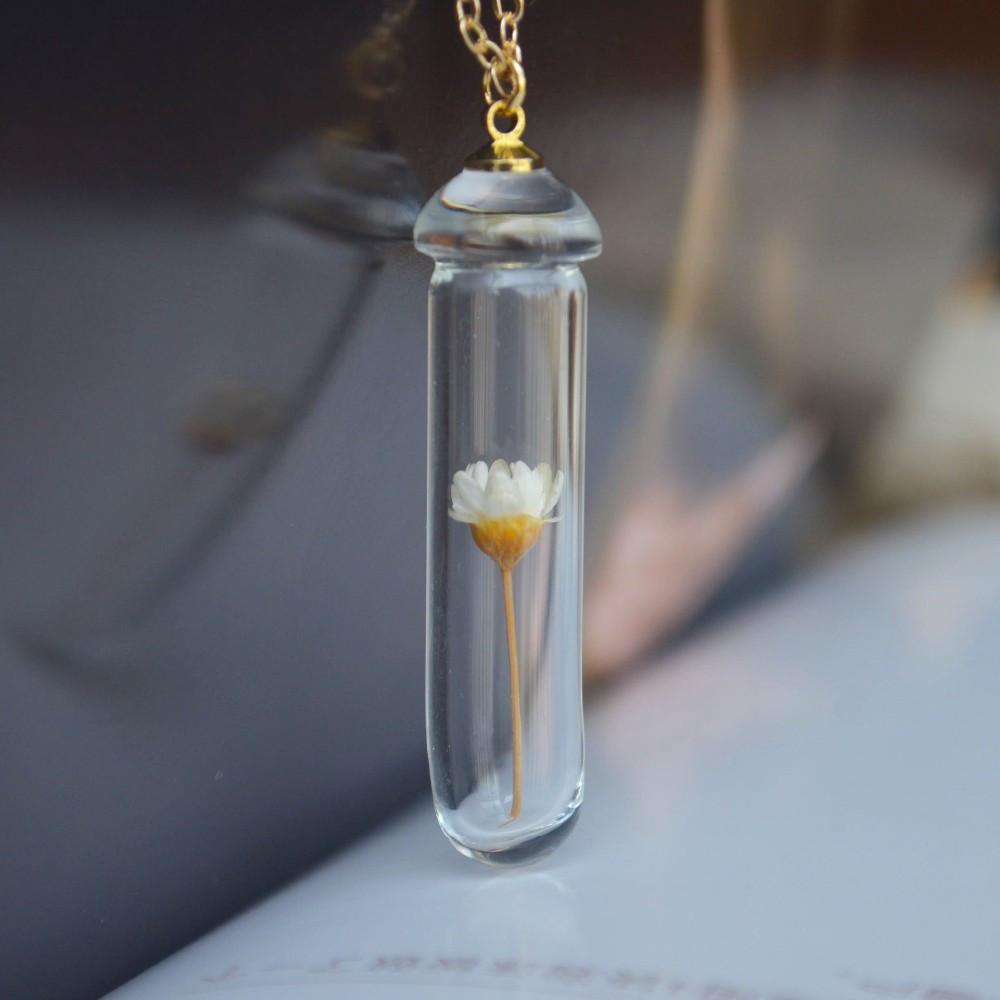 Daisy Flower In Glass Long Necklace - Floral Fawna