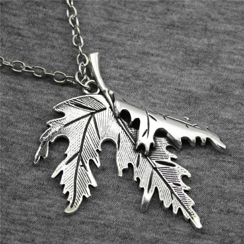 The Falling Leaf Necklace - Floral Fawna