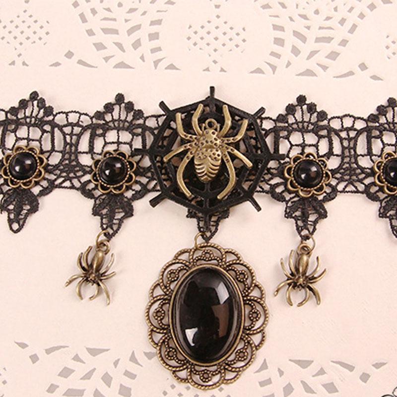 Retro Halloween Spider Lace Necklace - Floral Fawna