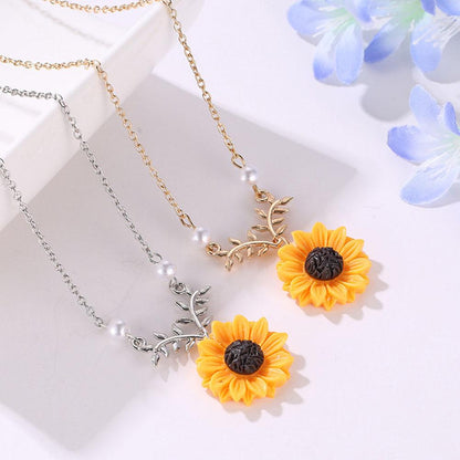 Sunflower Power Pearl Necklace - Floral Fawna
