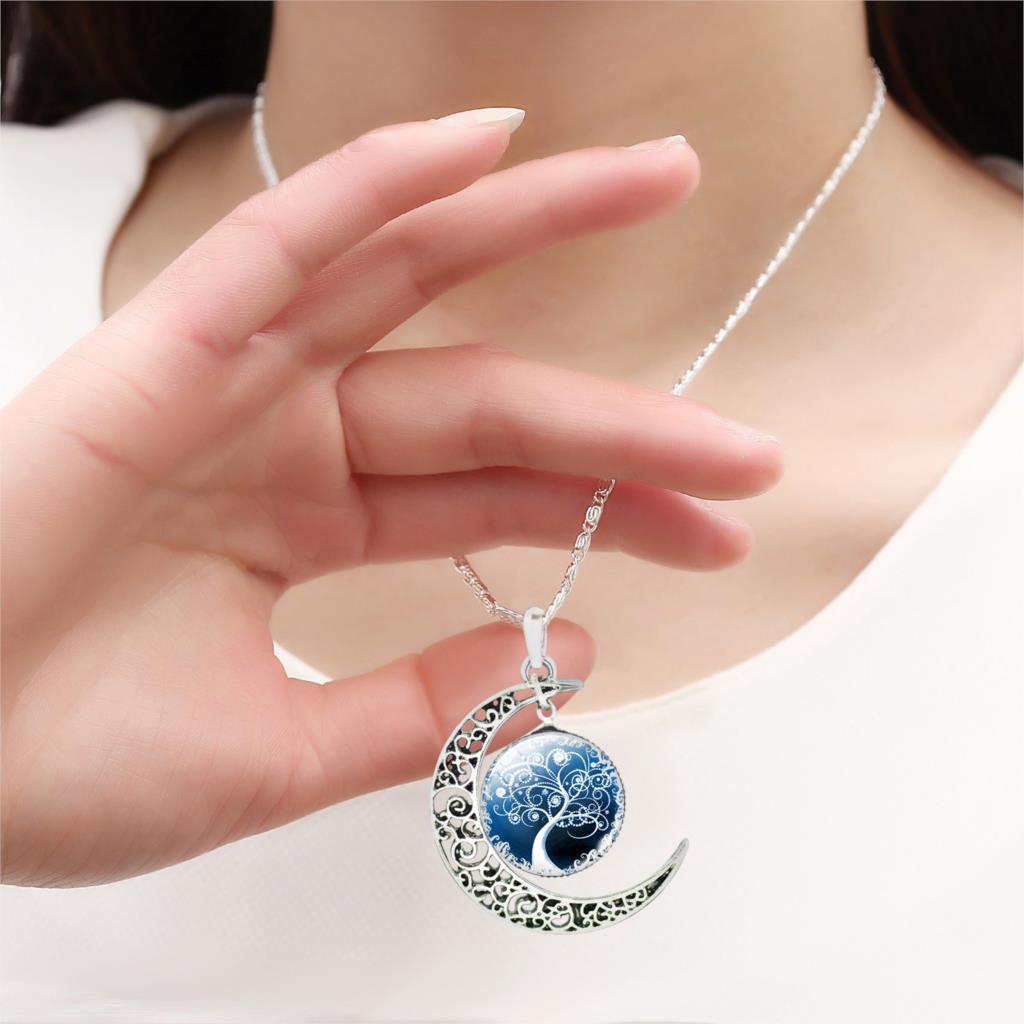 The Tree of Life Moon Necklace - Floral Fawna