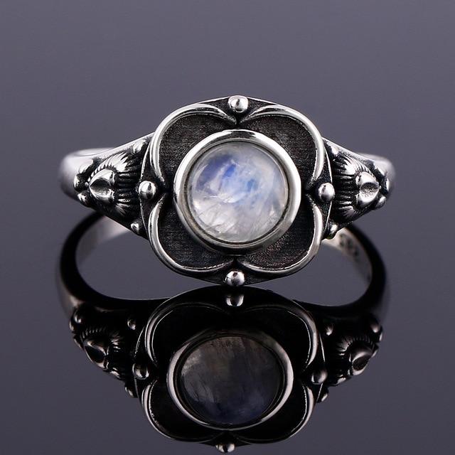 Vintage Style Flower Moonstone Ring - Floral Fawna