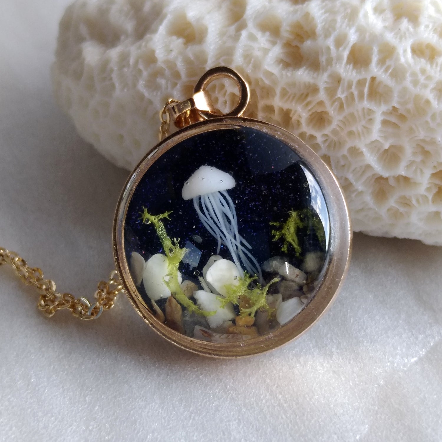 Magical Jellyfish Necklace - Floral Fawna