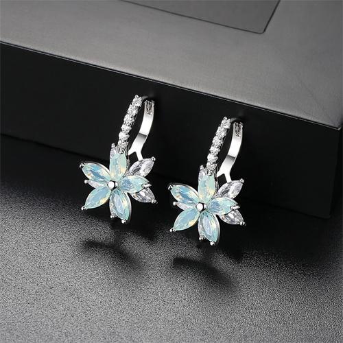 Crystal Frost Flowers Earrings - Floral Fawna