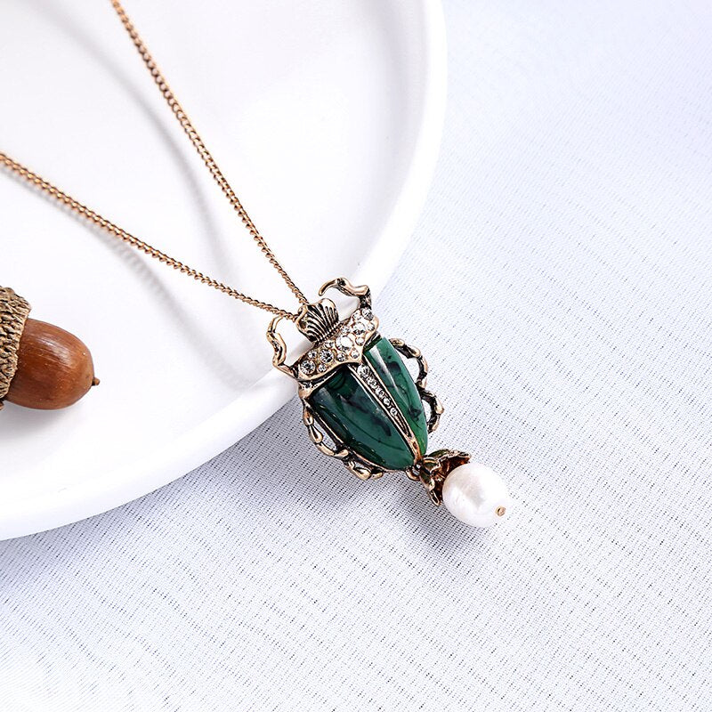 Beetle Pearl Drop Necklace - Floral Fawna