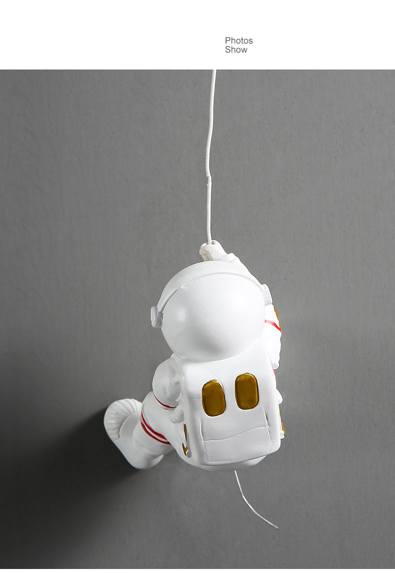 Astronaut Wall Hanging Ornament - Floral Fawna