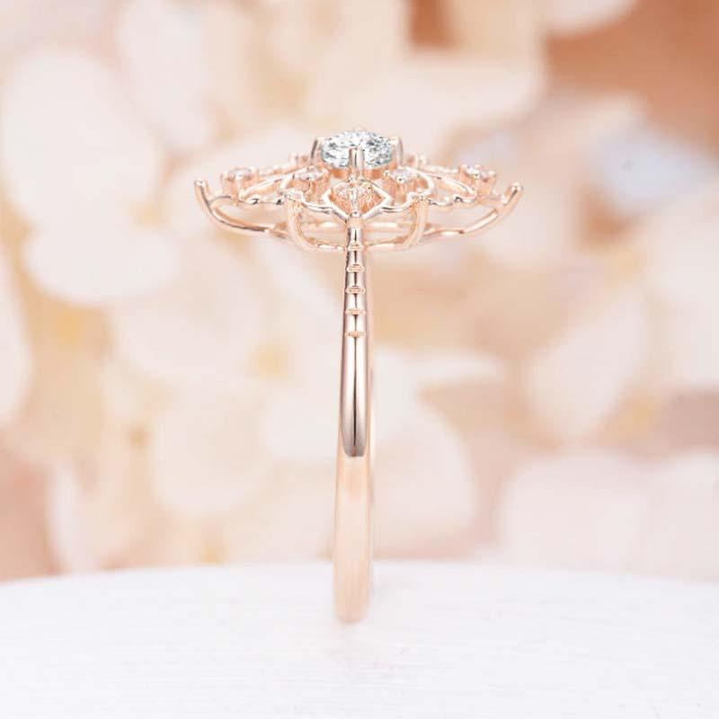 Baroque Style Flower Ring - Floral Fawna