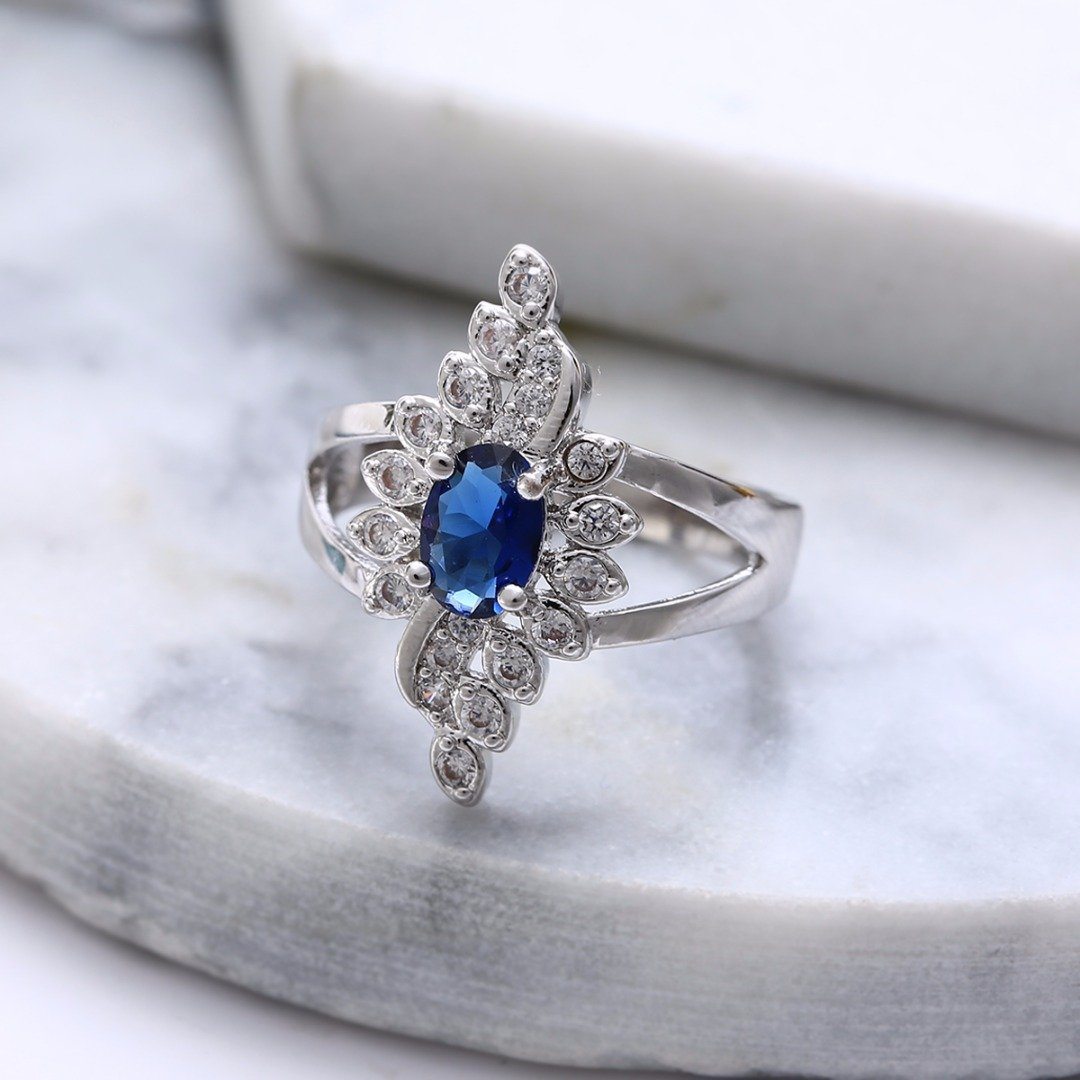 Blue Royalty Crystal Ring - Floral Fawna
