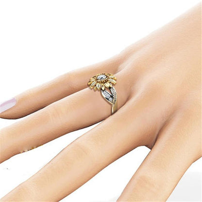 Crystal Sunflower Ring - Floral Fawna