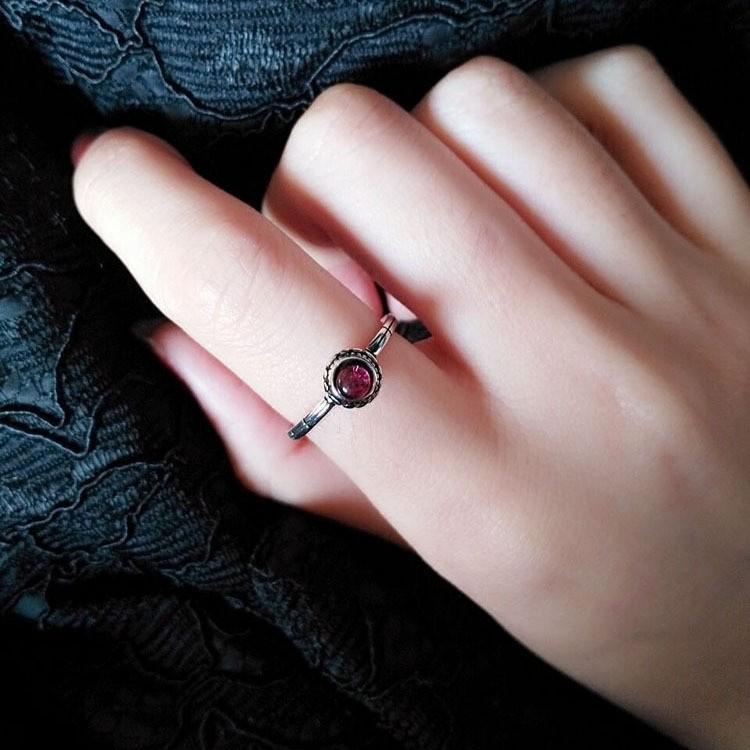 Fiery Red Stone Sterling Silver Ring - Floral Fawna