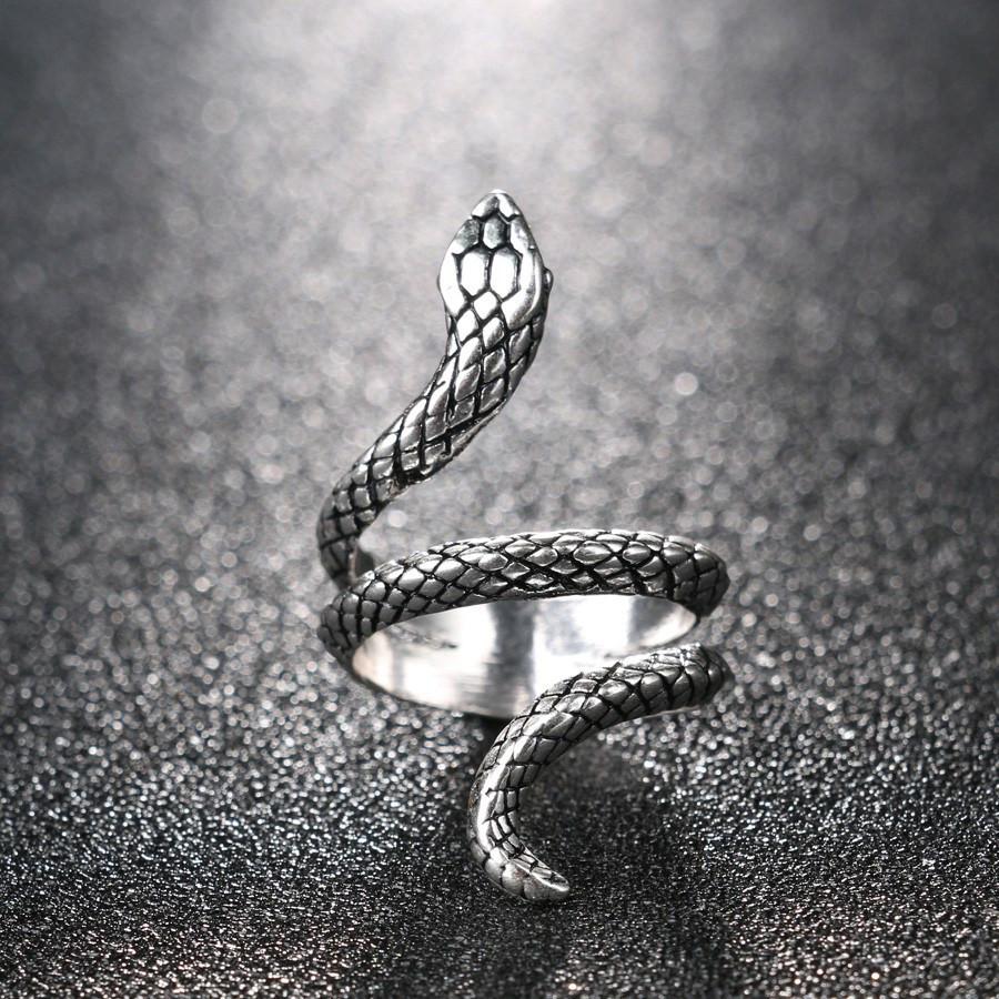 Gothic Style Snake Wrap Ring - Floral Fawna
