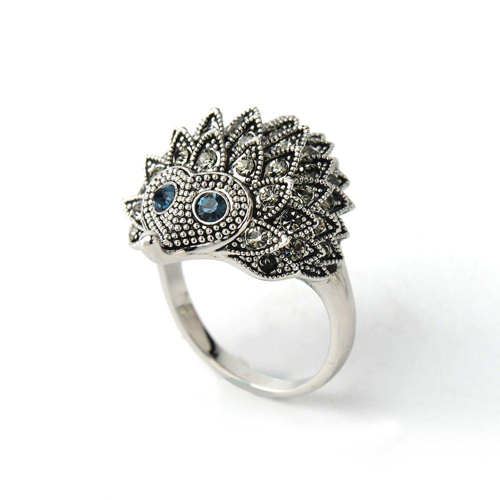 Lovely Hedgehog Crystal Ring - Floral Fawna