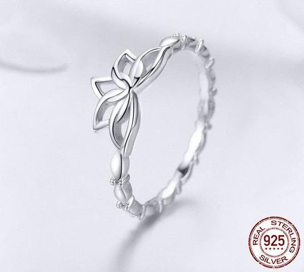 Lucky Lotus Sterling Silver Ring - Floral Fawna