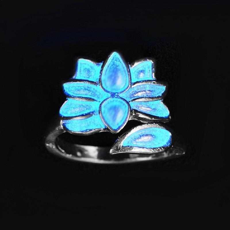 Magical Glow In The Dark Lotus Ring - Floral Fawna