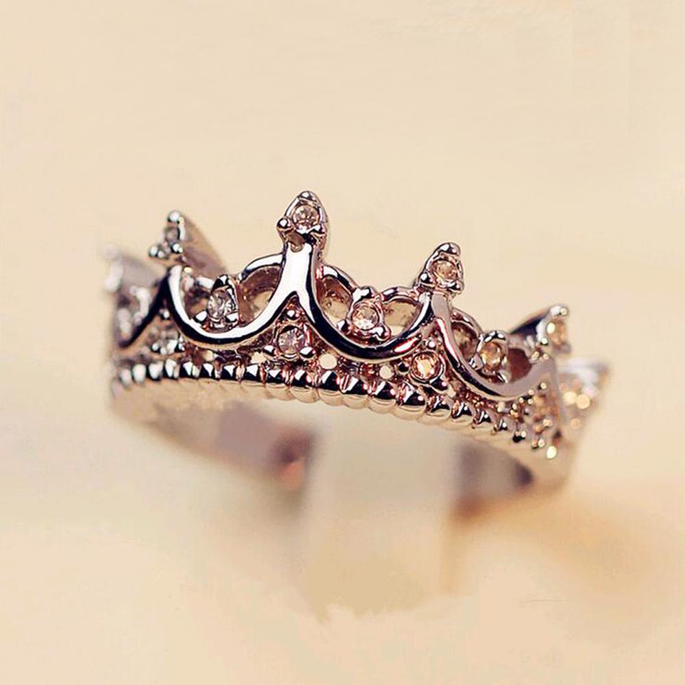 Queen Silver Crown Ring - Floral Fawna