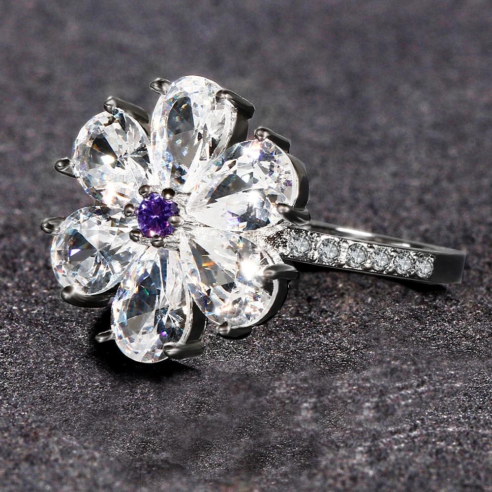 The Sparkling Flower Silver Ring - Floral Fawna